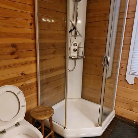 Alpesi faház Laftet I Strandkanten Med Bade Og Fiske Muligheter *