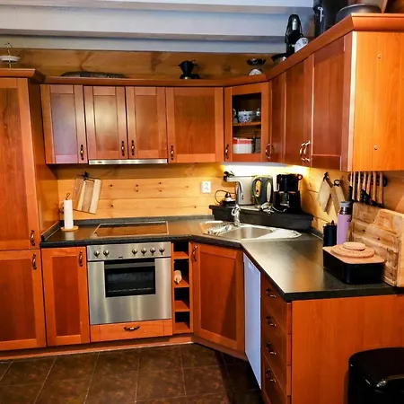 Chalet Laftet I Strandkanten Med Bade Og Fiske Muligheter *
