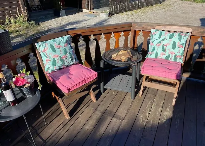 Laftet I Strandkanten Med Bade Og Fiske Muligheter Chalet *