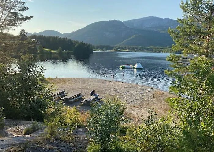 Chalet Laftet I Strandkanten Med Bade Og Fiske Muligheter Vradal