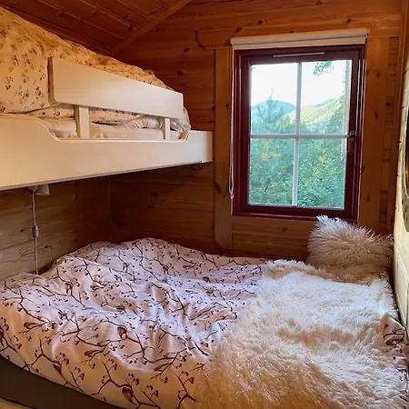 Laftet I Strandkanten Med Bade Og Fiske Muligheter Chalet